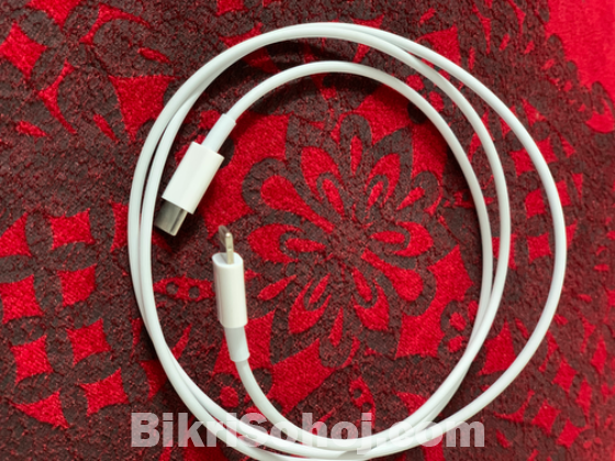 Apple Orginal and remax cable